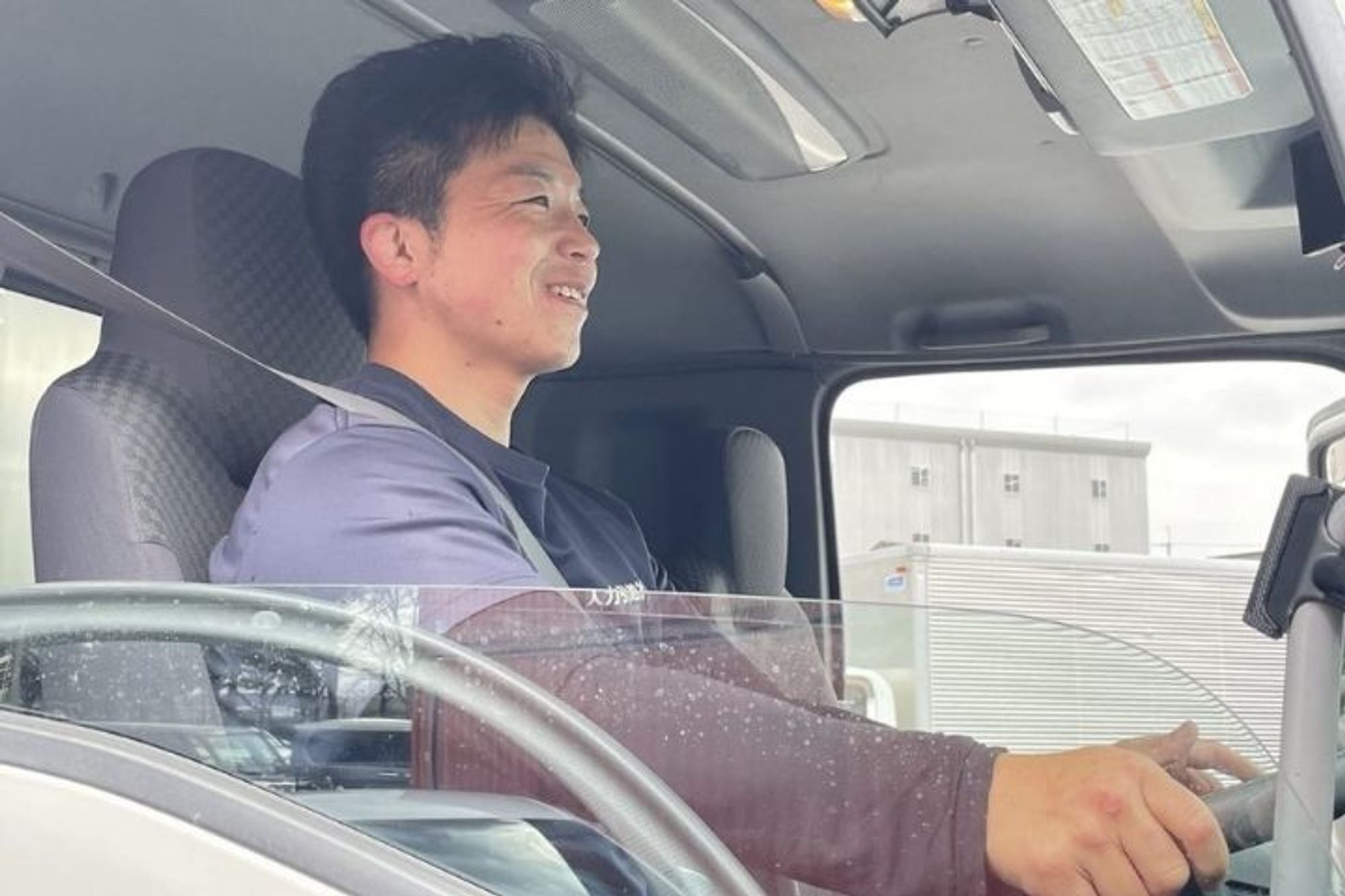 【年間休日115日】月収28〜40万円／賞与年２回／手当充実／転勤なし／新生活のお手伝い-GO0001/-bcLTmspfMDLXTmfGjrvTA