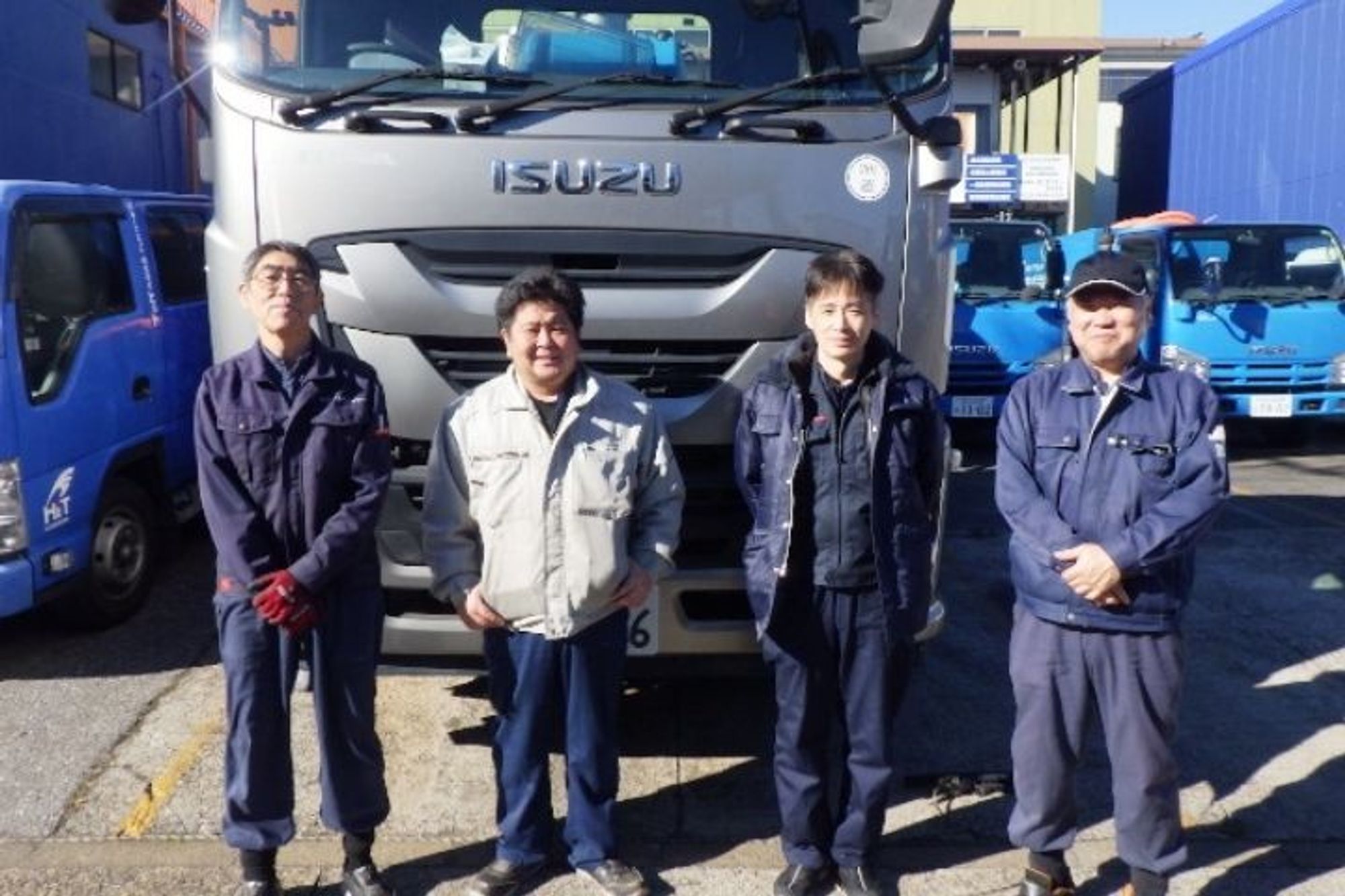 【未経験OK！】初年度から年収400万円も！／清掃車／賞与あり／手当・福利厚生充実◎／日曜休みOK -GO0001/2hjDPwh86cvRFXp4a7JNaw