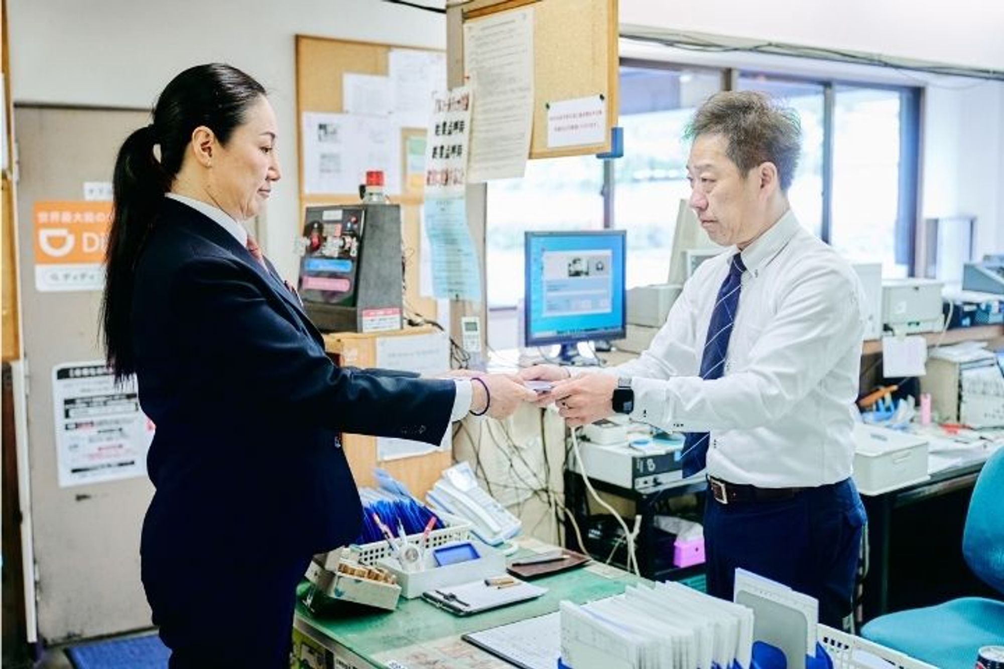 【平均月収30万円】未経験◎／転職支援金あり／車通勤OK／副業OK-GO0001/Vx9nSDjjb15elS-4XEhTug
