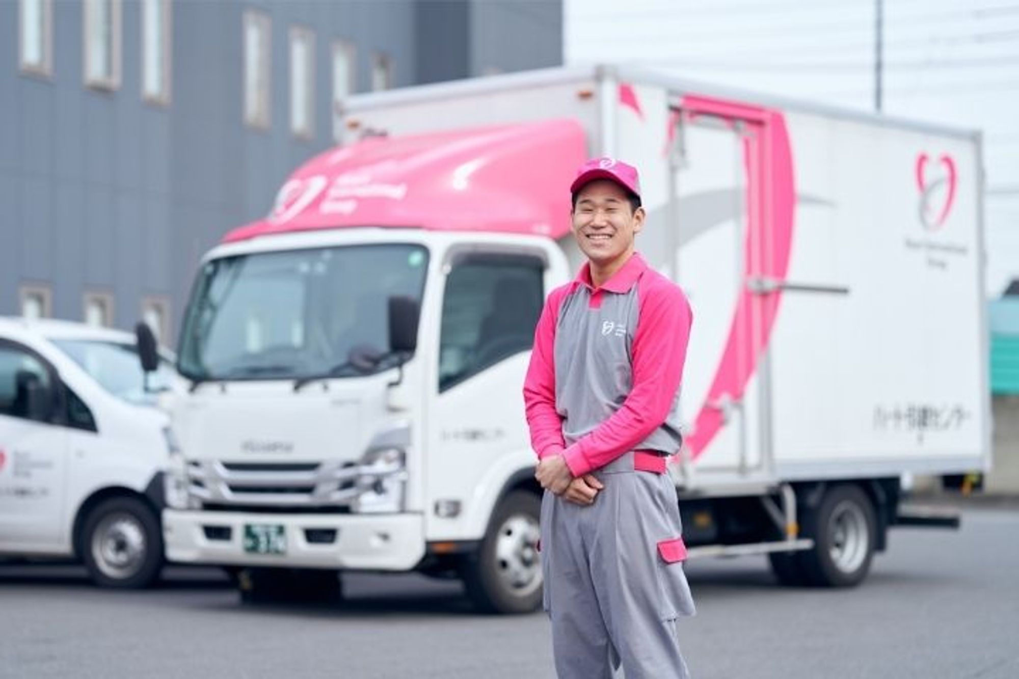 【大手ハートグループで安定の引越しドライバー】週休2日／若手活躍中／賞与あり／福利厚生充実-GO0001/w4XzaWAlj9LvdMqMunz1lA