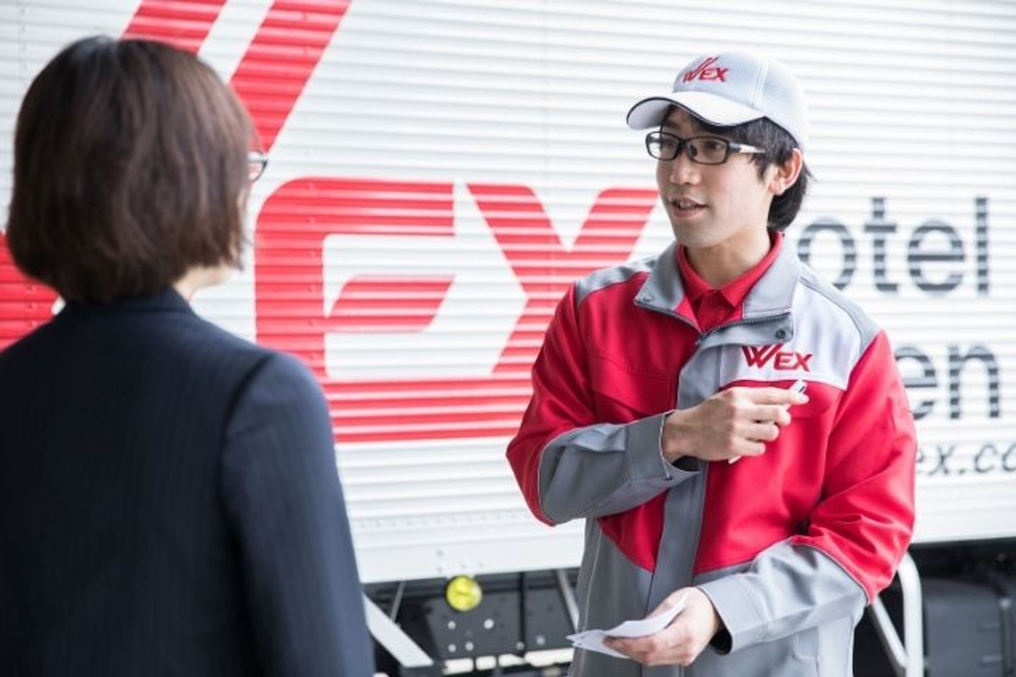 【平均月収29万円以上】未経験OK(要中型免許)／車通勤OK／日曜休みOK／日勤のみ-GO0001/y9so-k8GM31e3fbGly0bxg