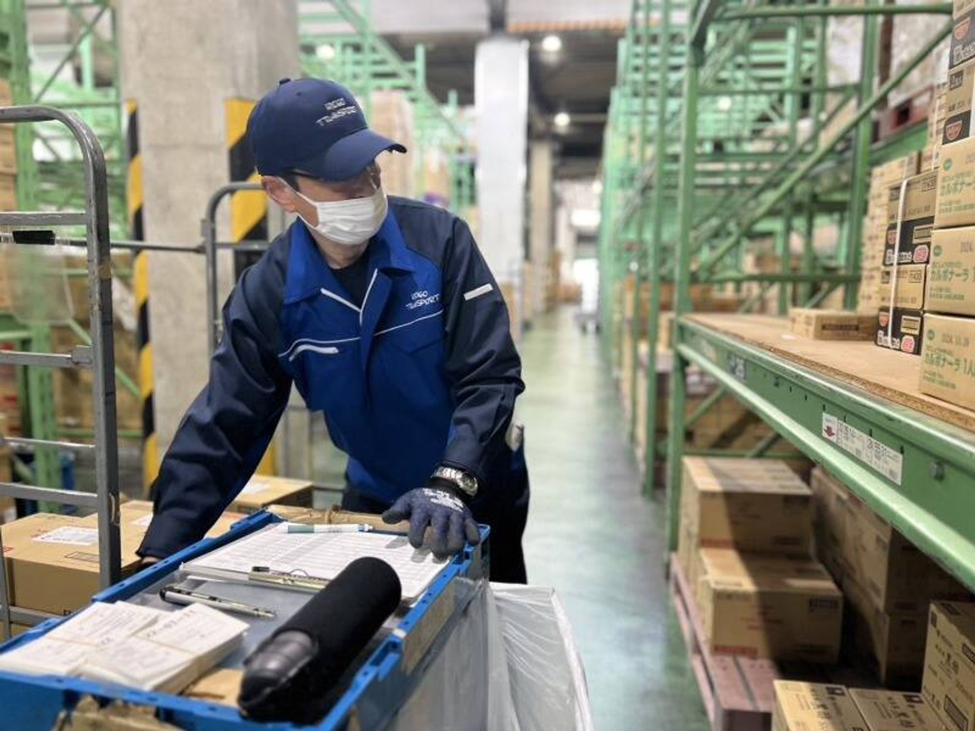 安定グループ*手積みなし！異業種からの転職多数◎4tドライバー-1番目の画像