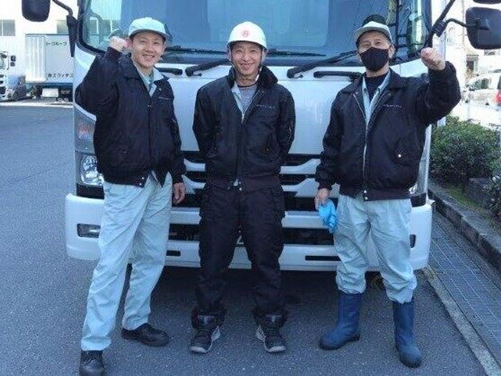 賞与年2回＋決算賞与＊シフトは99％考慮/10t大型ドライバー-0番目の画像