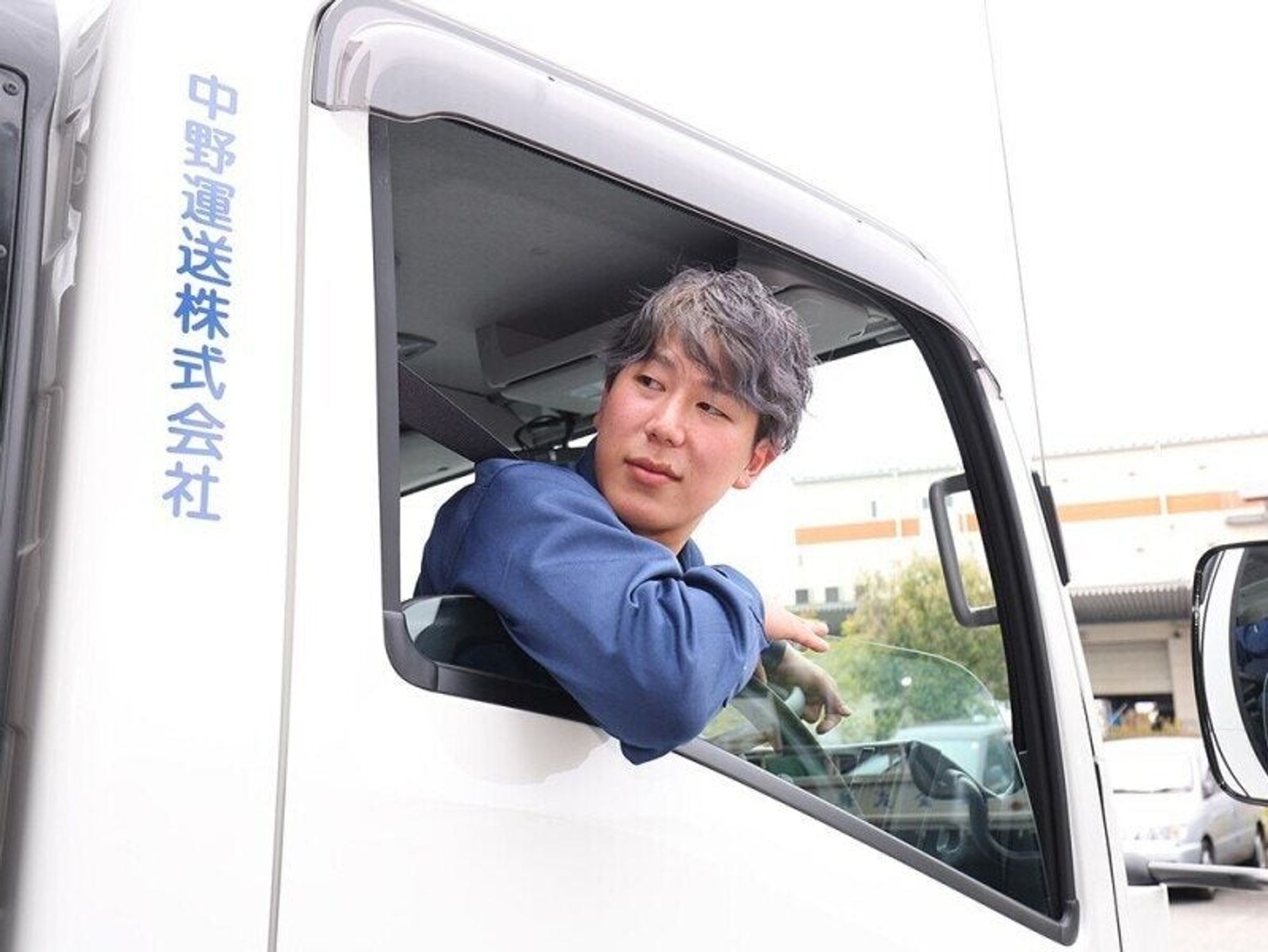 安定×キャリアアップを目指す君に。未経験から配送センター長へ-2番目の画像