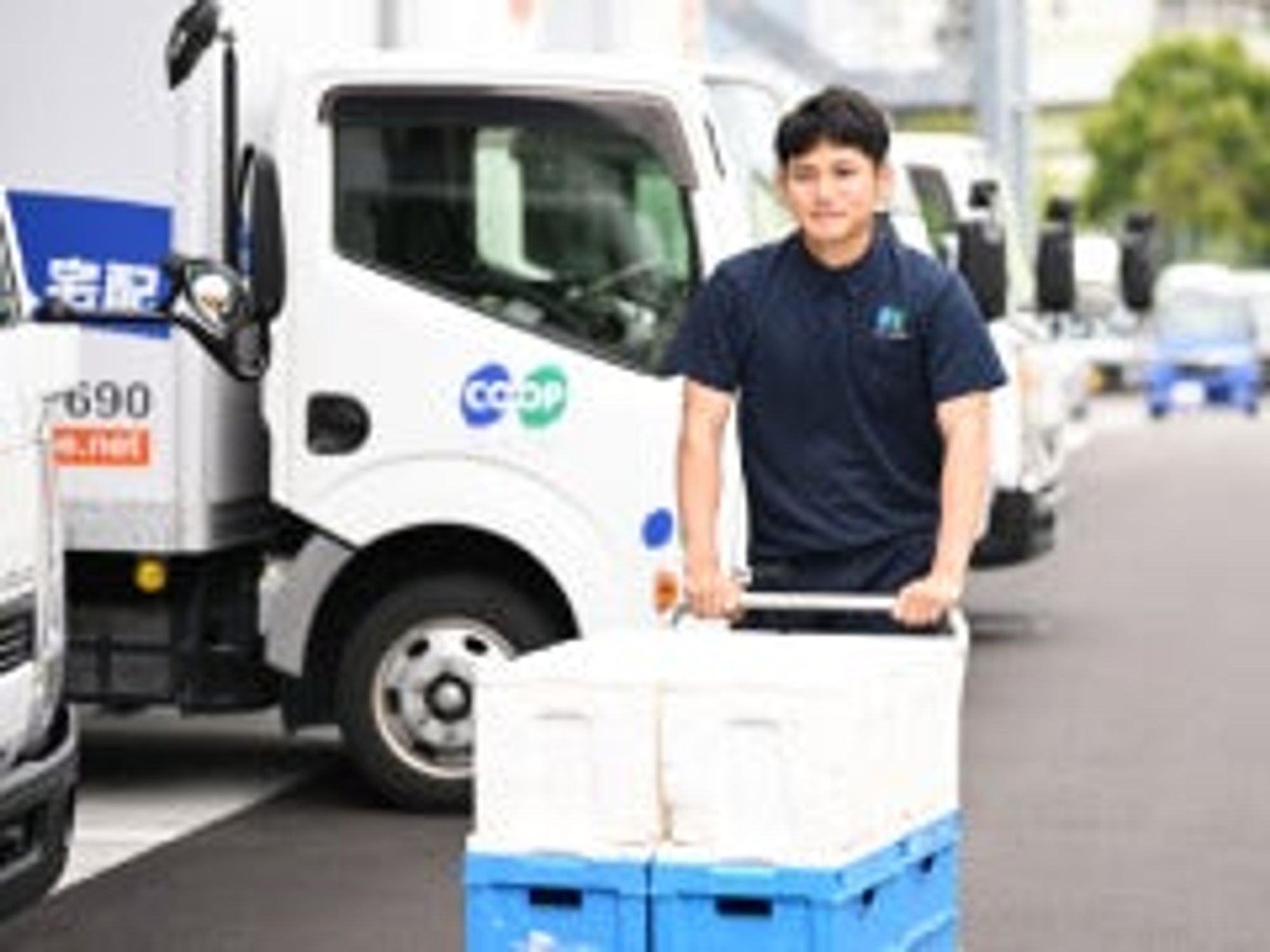 【AT可】1.5t車でコープの宅配/ルート配送のお仕事/未経験OK-2番目の画像