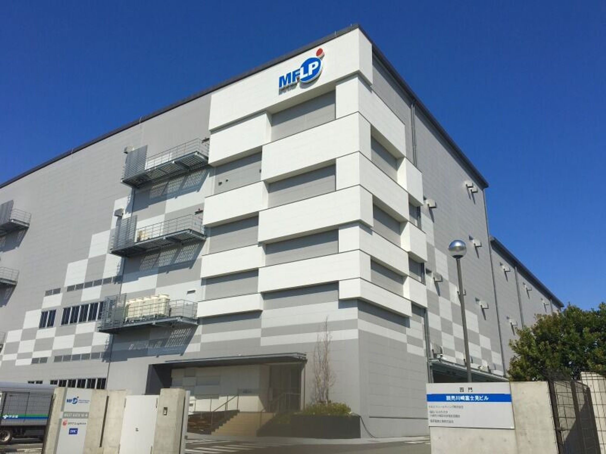 土日祝休み！日勤のみ◎物流倉庫での倉庫内作業スタッフ募集の3枚目の画像