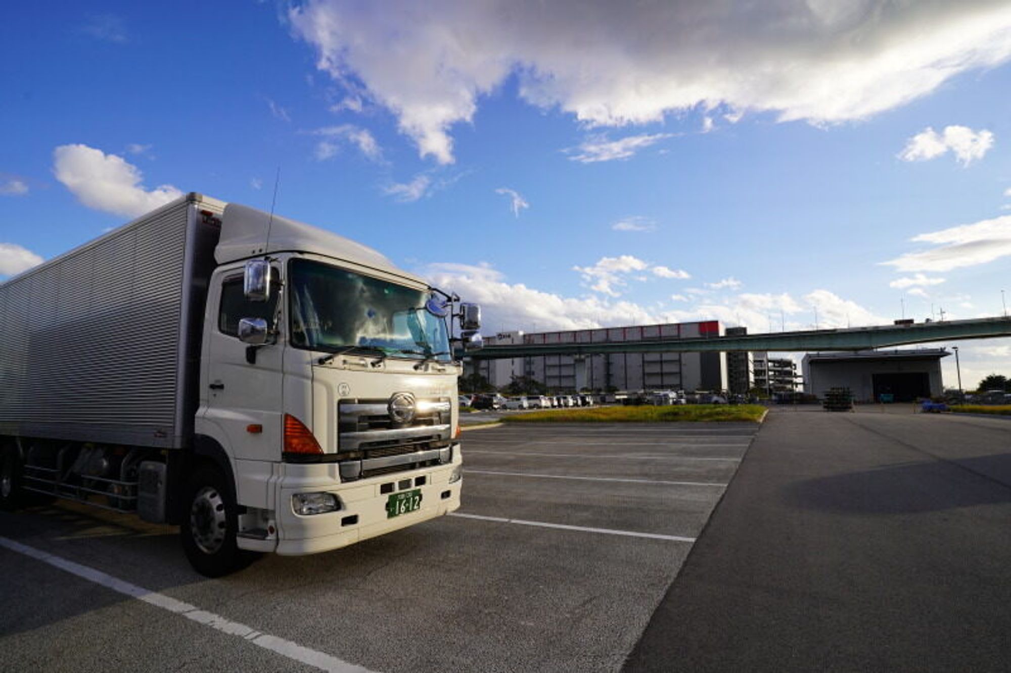 近距離ルート配送4t/10t｜免許ひとつで人生が変わった!未経験◎-1番目の画像