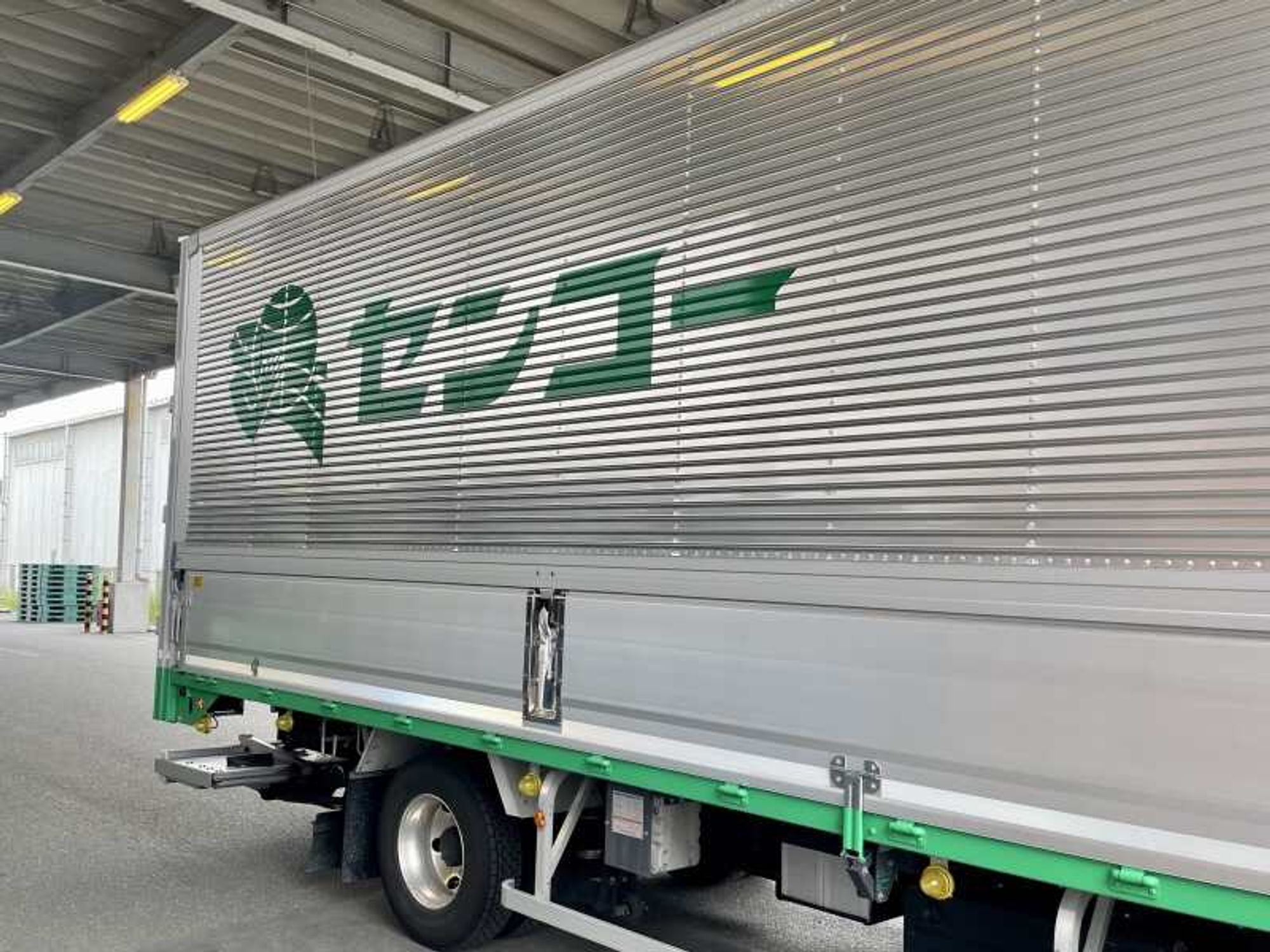 【大型ドライバー】上場グループで安定<成長企業>土日祝配送なし-2番目の画像