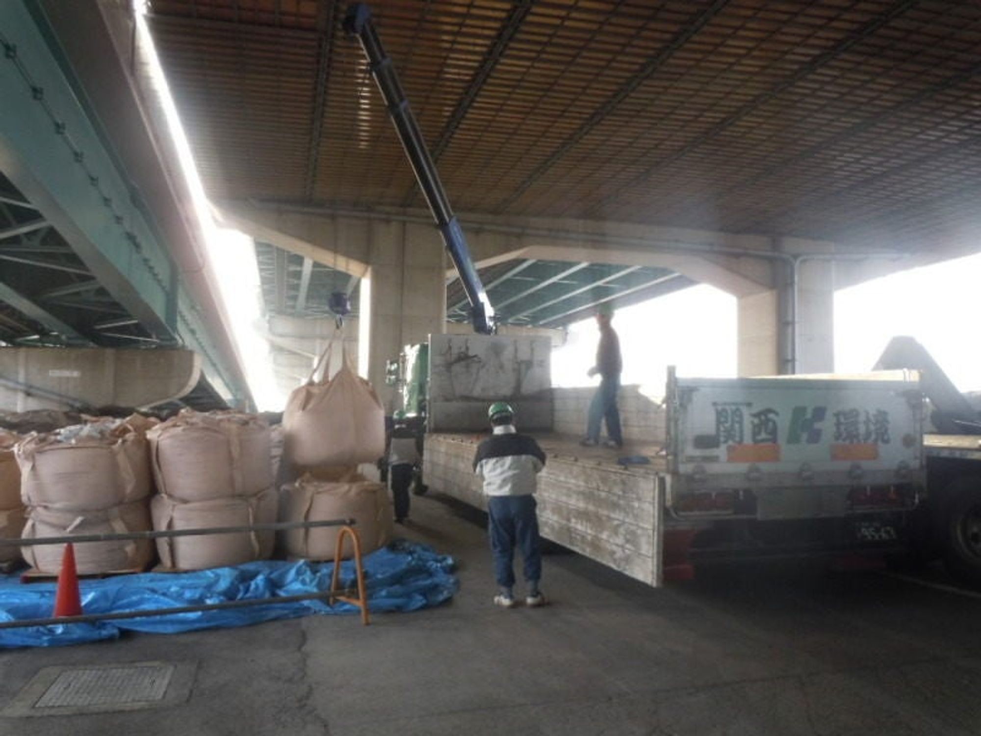 ドライバー／日勤勤務／地場エリアでの運転業務／残業なし-1番目の画像