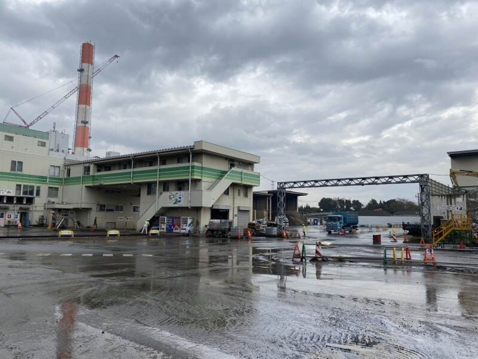 ＼男女ともに活躍中／未経験OK！業務拡大での増員募集◎重機オペ-1番目の画像