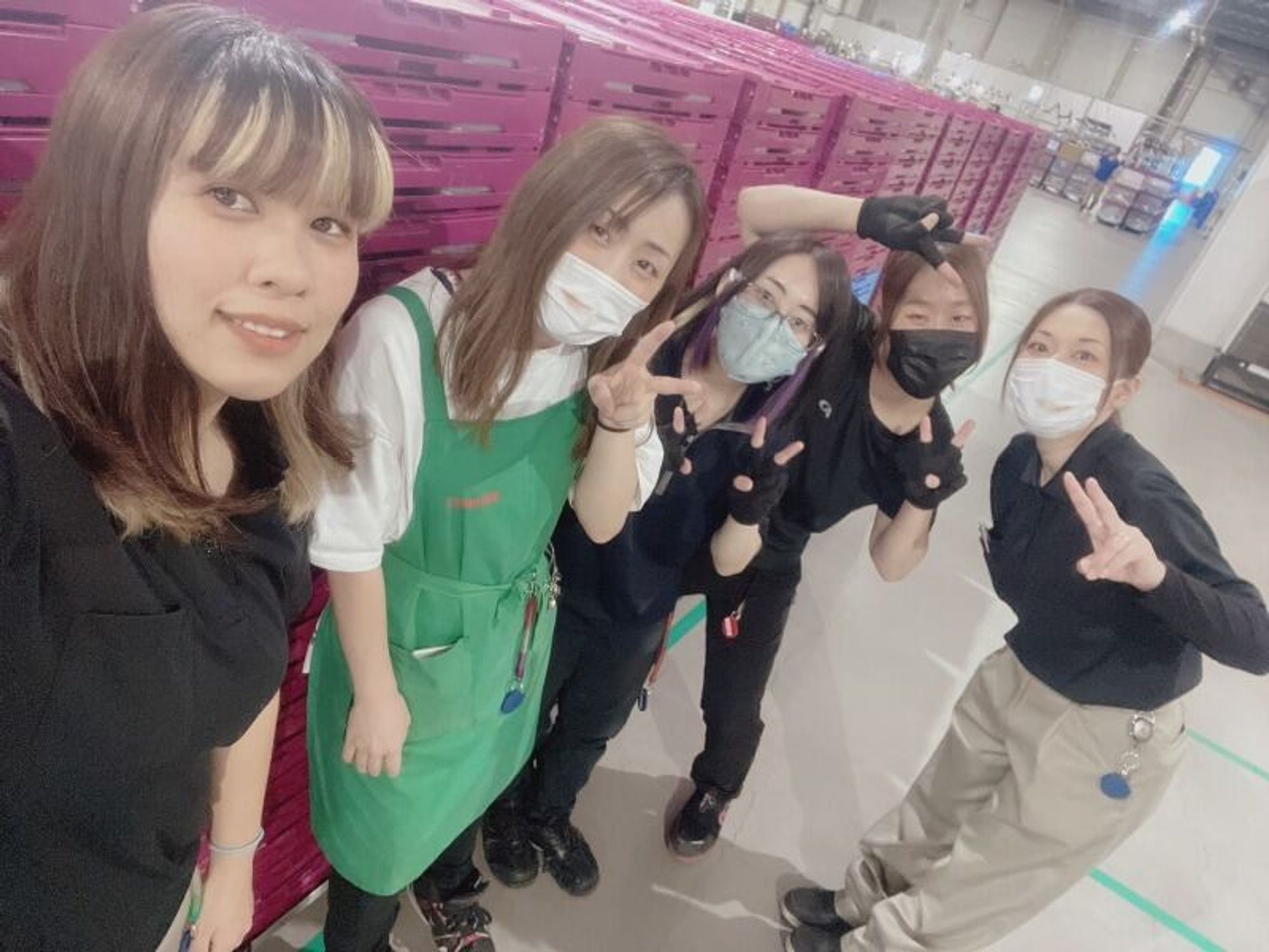 未経験から正社員デビュー！安定の物流現場／構内作業スタッフ-0番目の画像