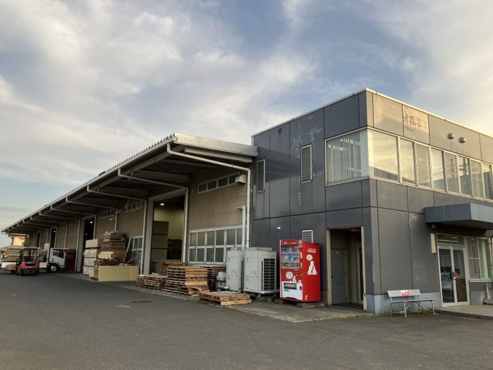 安心の上場企業の倉庫管理/完全週休2日制/体に負担をかけず働く-2番目の画像