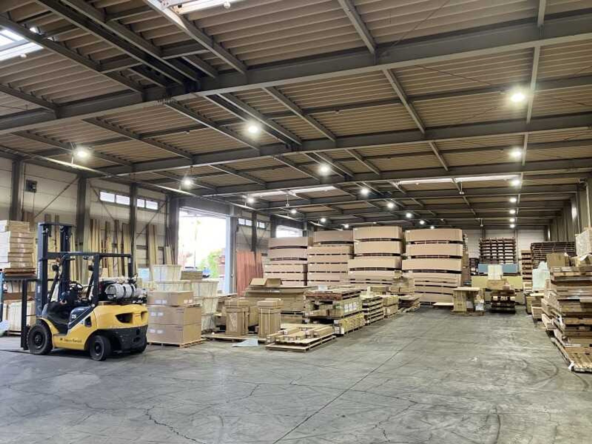 安心の上場企業の倉庫管理/完全週休2日制/体に負担をかけず働く-1番目の画像