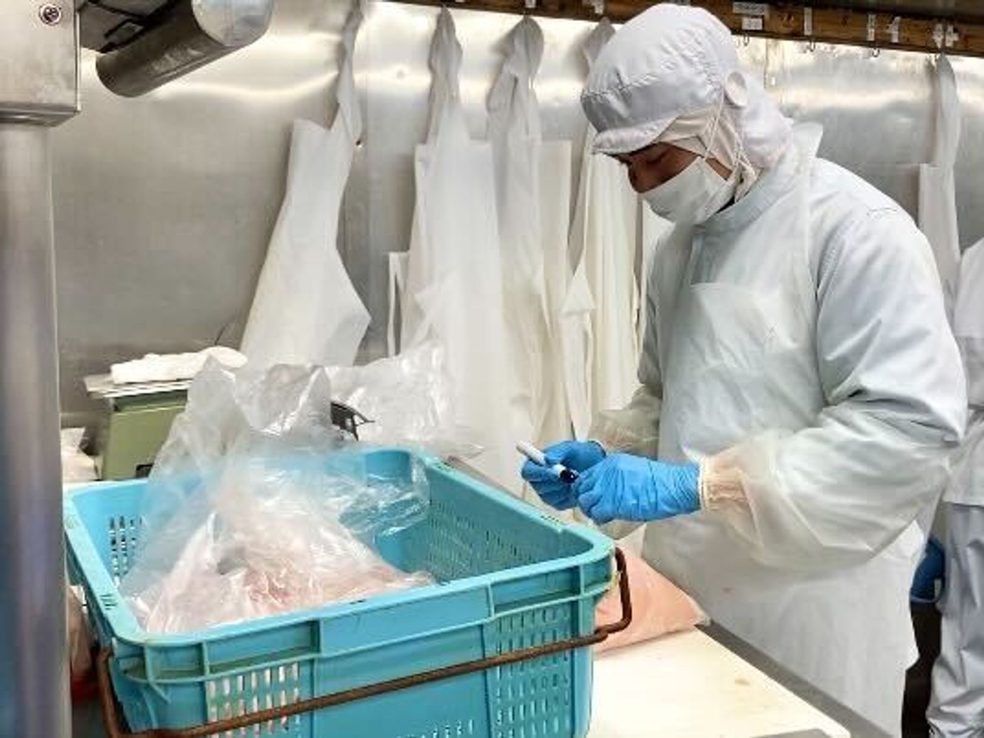 【賞与あり】社会人経験不問｜モクモク荷物運んでます◇倉庫管理-1番目の画像