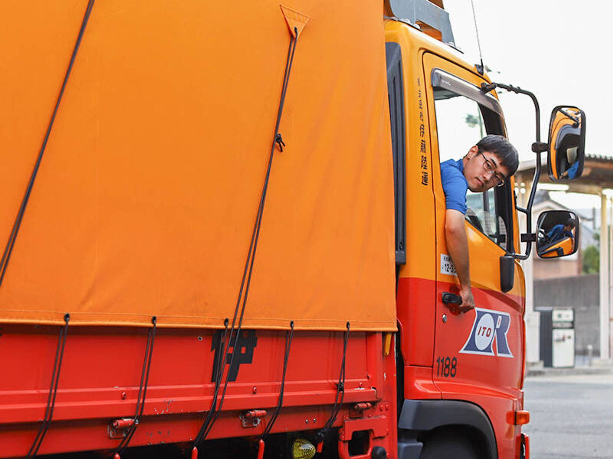 夕方帰り&土日休み。オフの予定もたてやすい◎短距離ルート配送-2番目の画像
