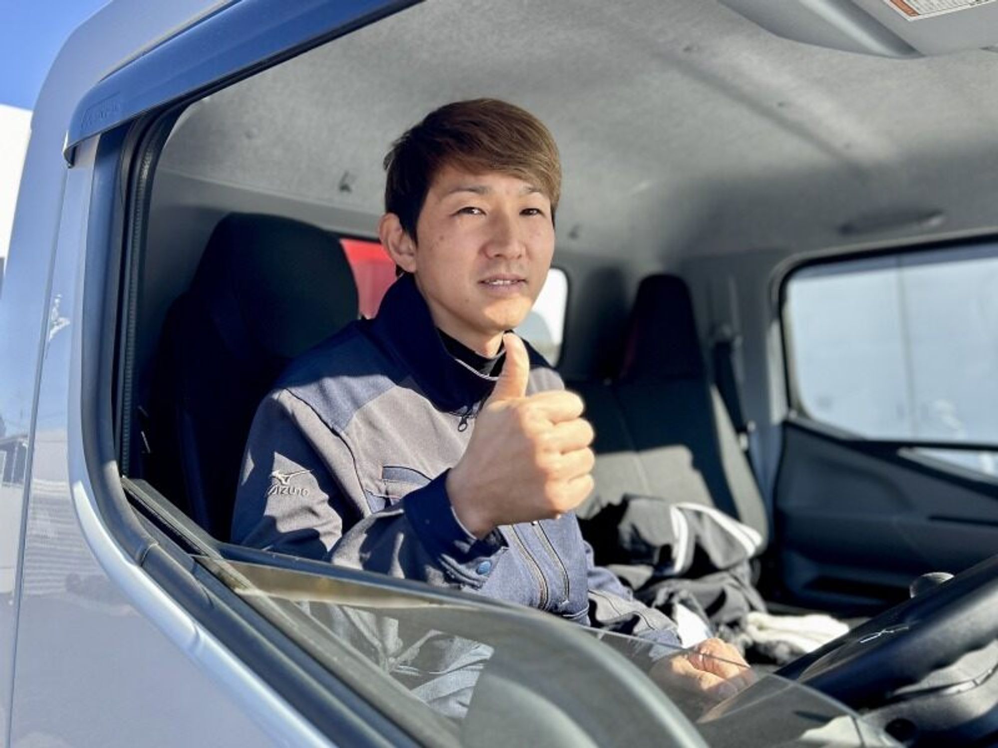 4tドライバー◎県内トップの総合物流企業＊一般貨物ドライバー-2番目の画像