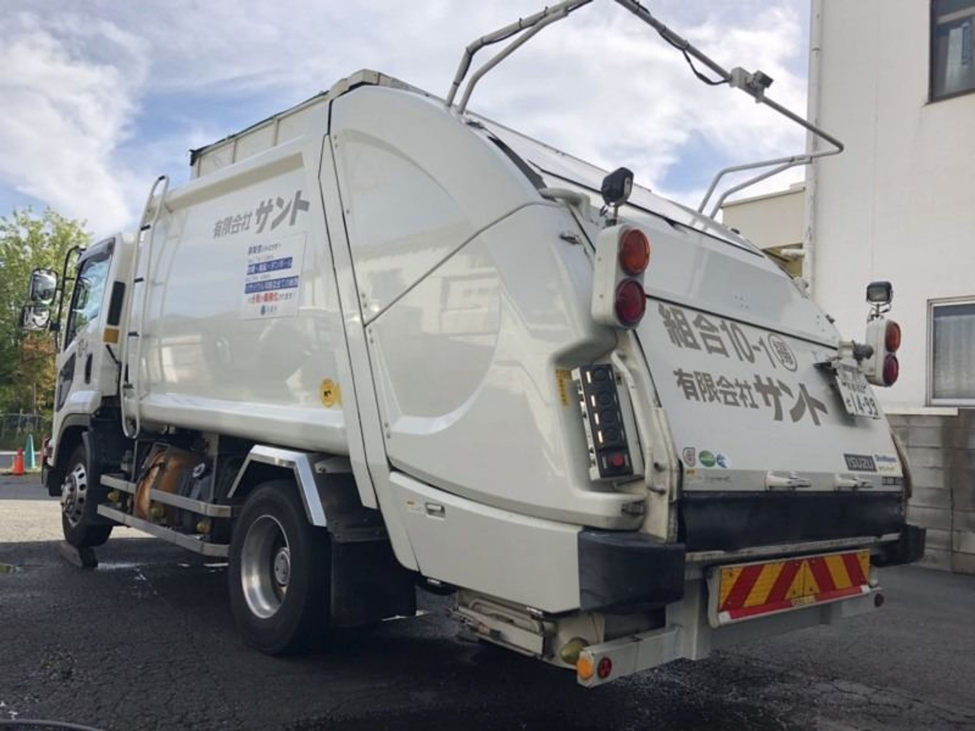 中型免許を活かせる★固定ルート/残業なし！4t収集ドライバー-2番目の画像