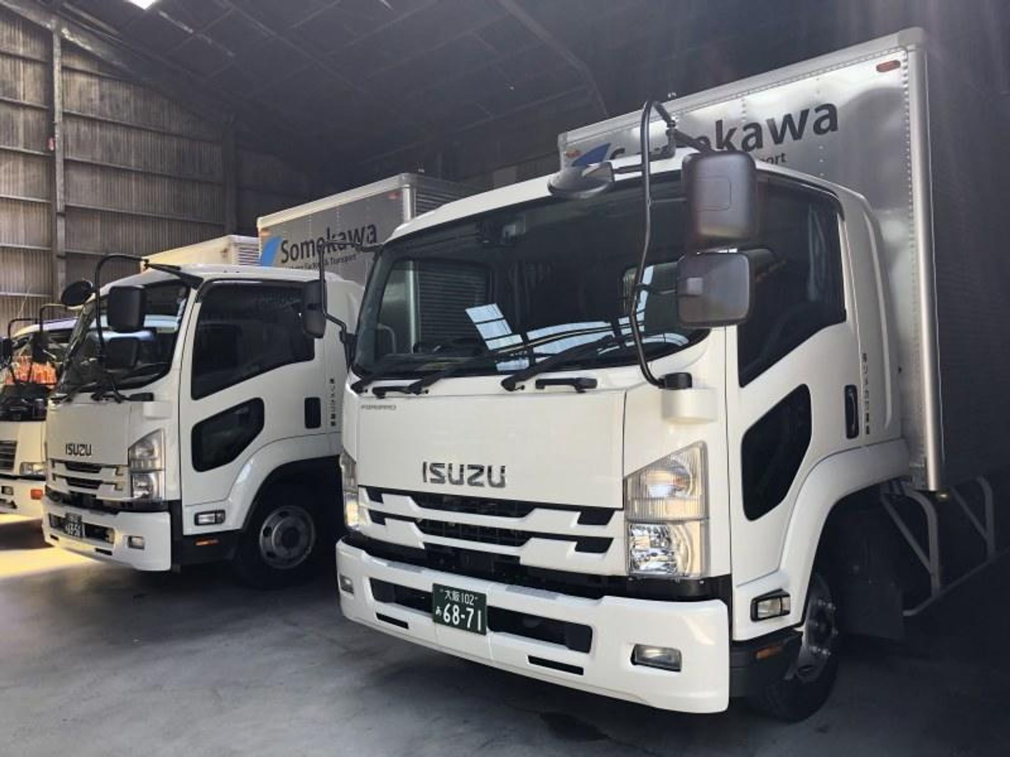 【夜勤】4tドライバー／ルート配送／賞与年2回／近距離のみ-1番目の画像