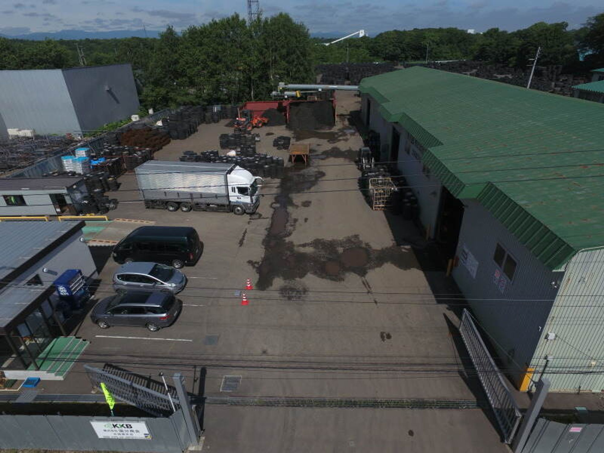 タイヤ配送ドライバー-1番目の画像