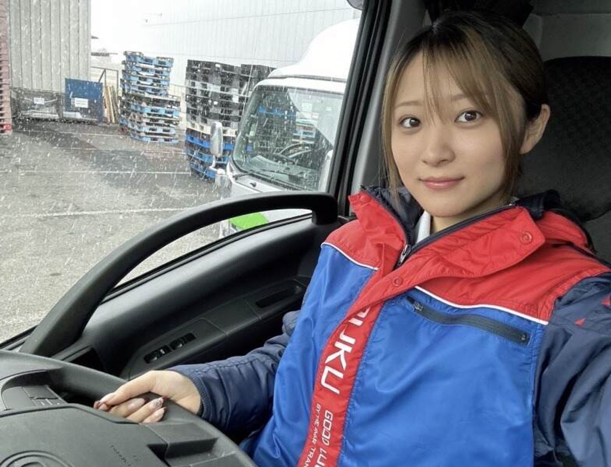 休みも、収入も、雰囲気も妥協しない★体験からOK/ドライバー-0番目の画像