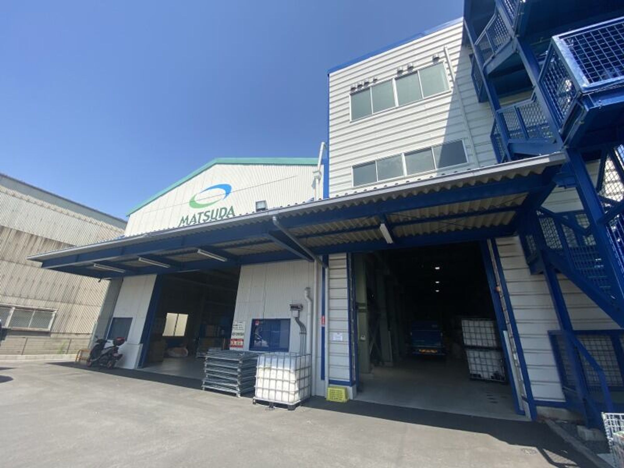 入社祝金20万円/中卒の僕でも500万稼げる？廃プラの仕分け作業の12枚目の画像