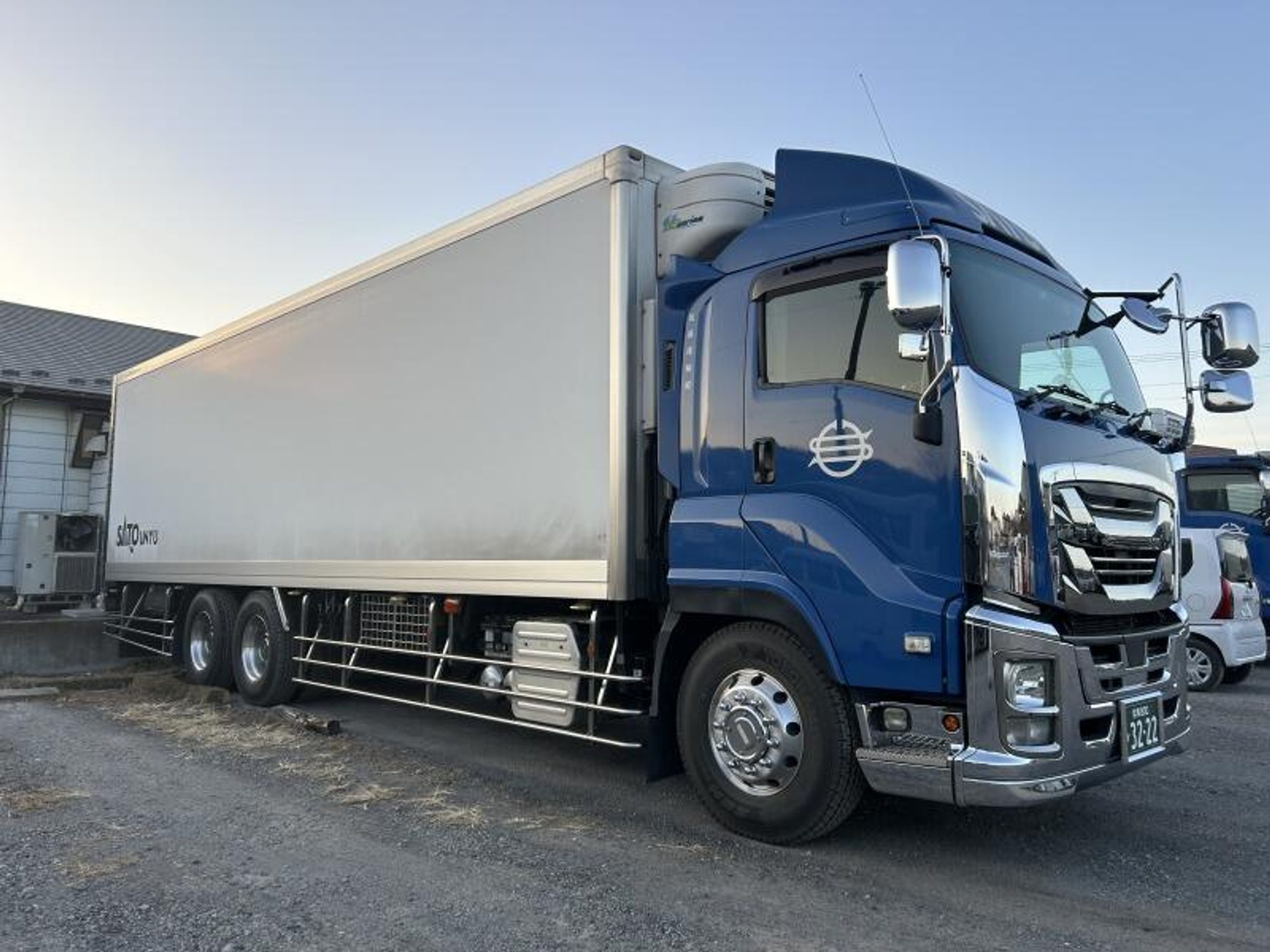 【4tドライバー】乳製品の配送！最大月給36万◎手積み手降ろし無-2番目の画像