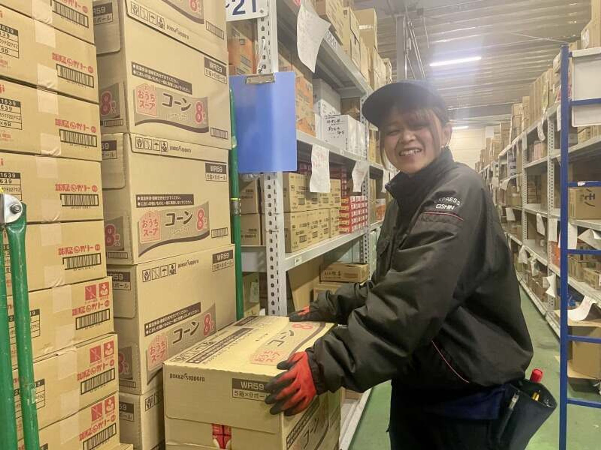 【倉庫作業】未経験OK/職場雰囲気◎「人が良いから続けれる」-0番目の画像