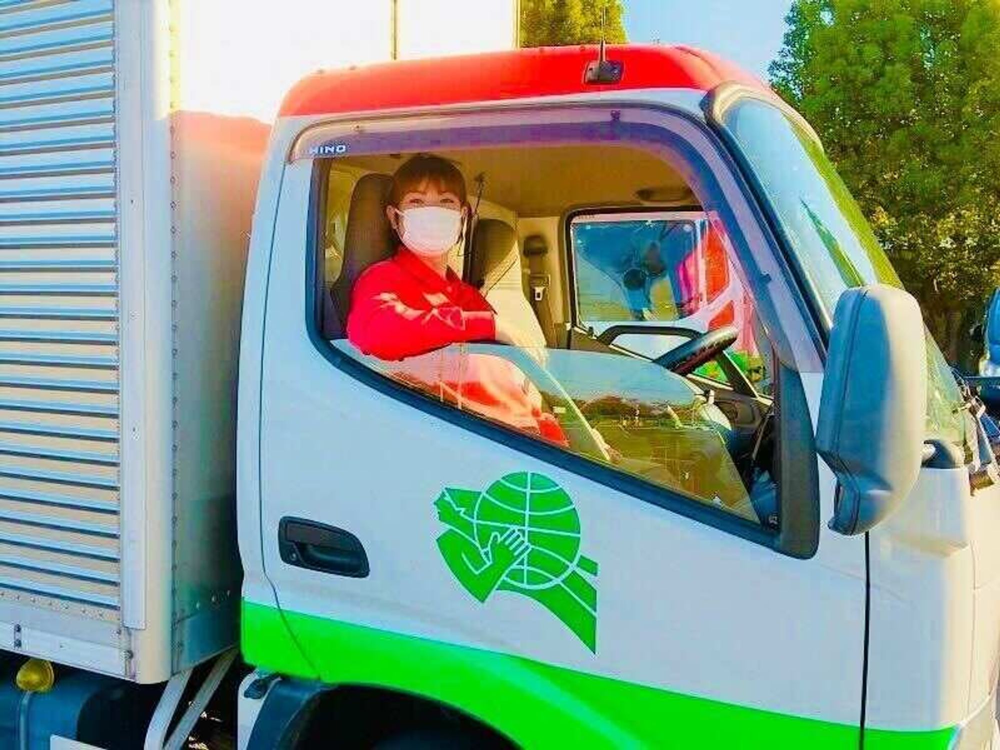 【2t/4t/トレーラー】日勤/夜勤の選択可！賞与年2回*女性活躍中-0番目の画像