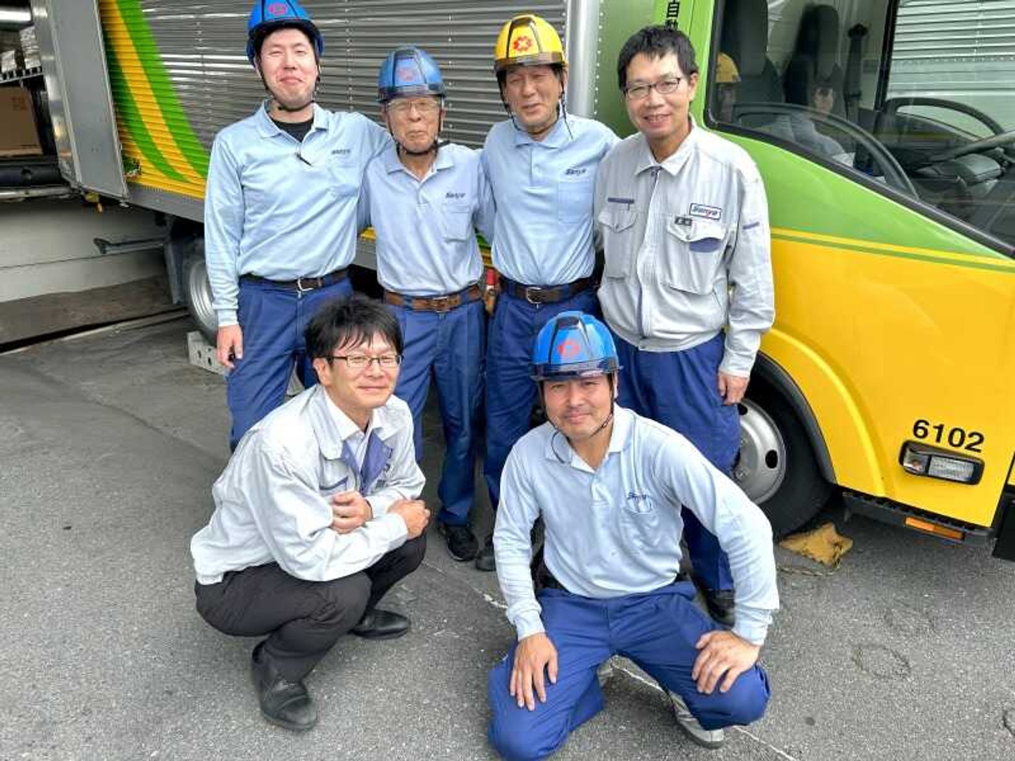 2t/4tドライバー！土日祝休み/休日年110日/賞与年間平均70万以上-0番目の画像