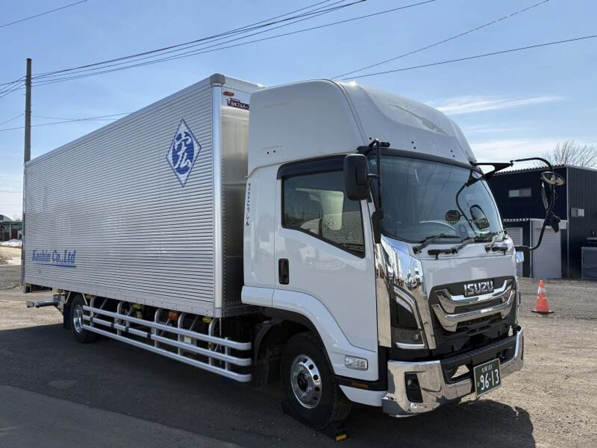 遠方応募歓迎！社宅あり/WEB面接OK/未経験OK/月34万～/4t増トンの18枚目の画像