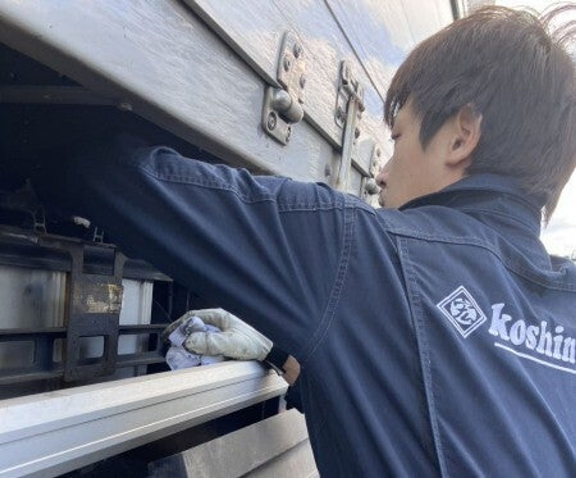 大型本州便/平均月給45～50万円/社員寮完備/カゴ積みカゴ下ろし-2番目の画像