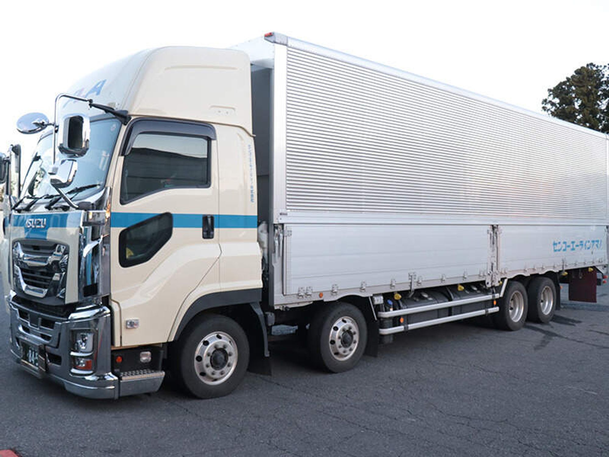 日勤のみ/女性活躍中/高収入/福利厚生充実の大型ドライバー-2番目の画像