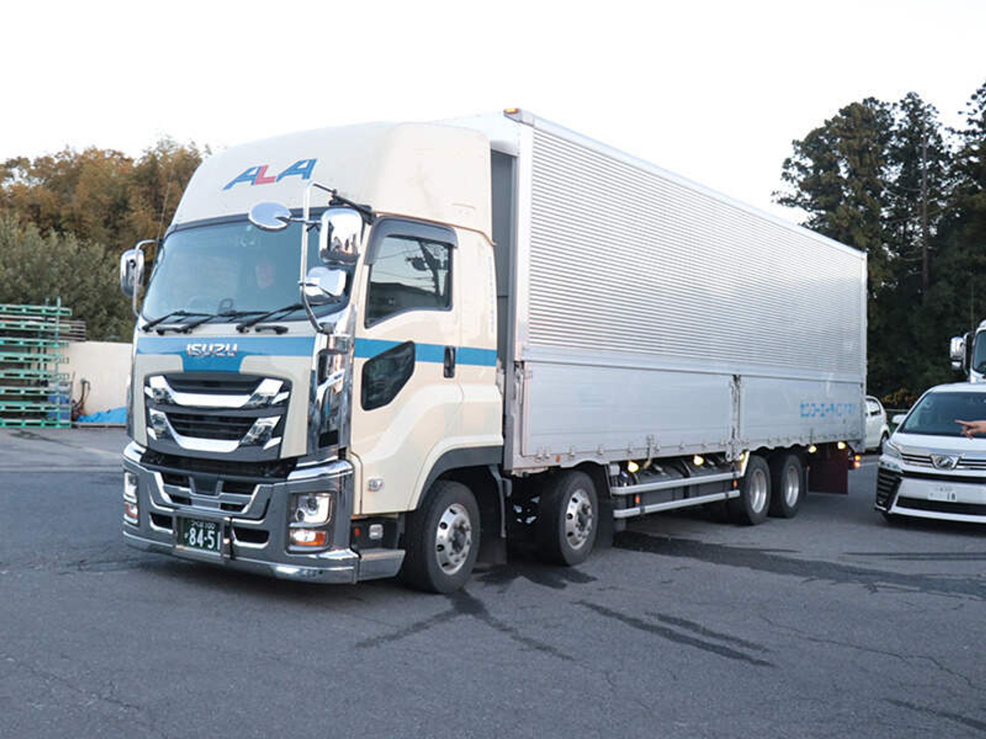 【住宅手当あり/福利厚生充実】ブランクありOK◎大型ドライバー-2番目の画像