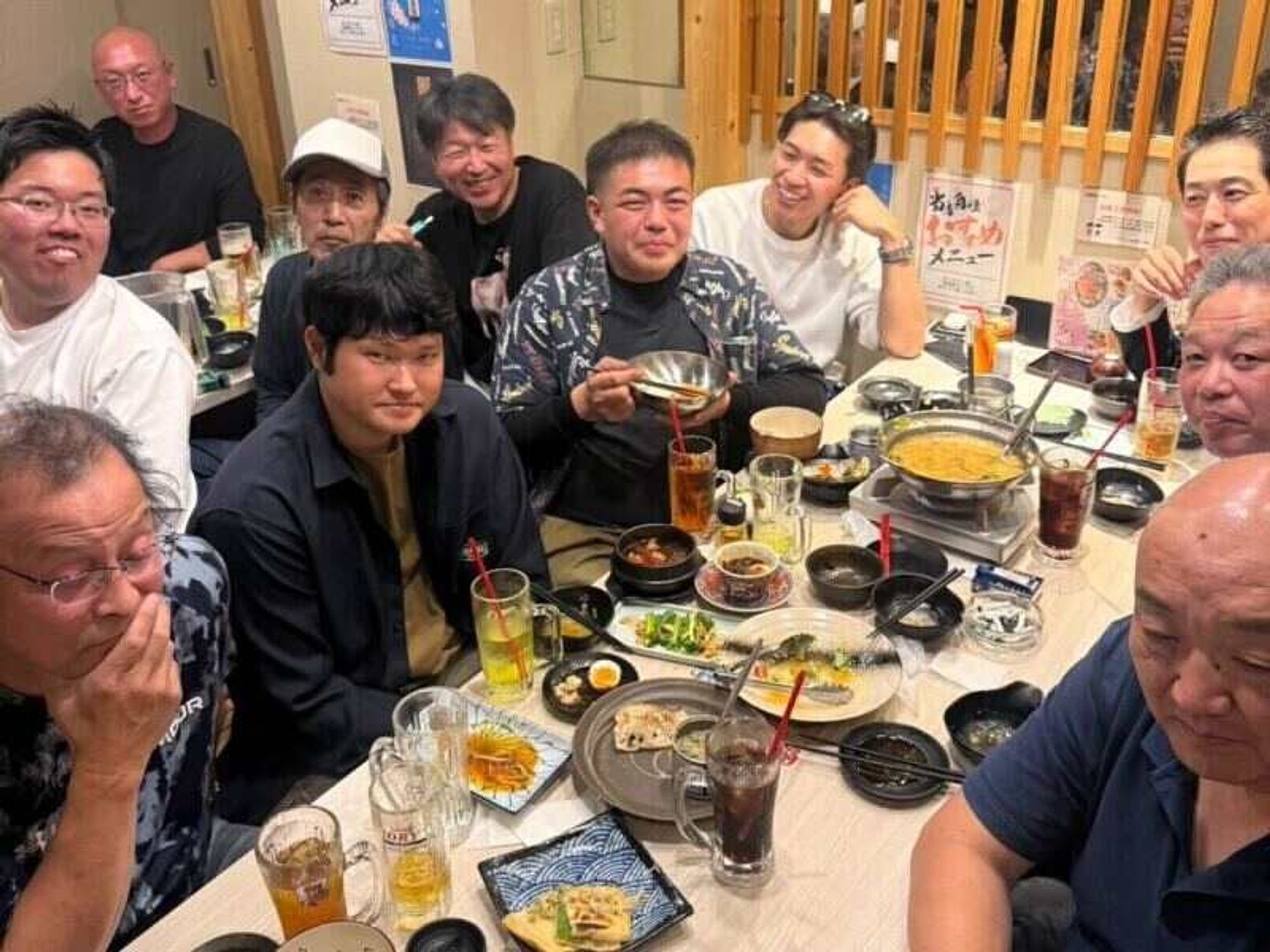 お金も休みも選んで働ける♪寮完備で安心♪大型ドライバー大募集-1番目の画像