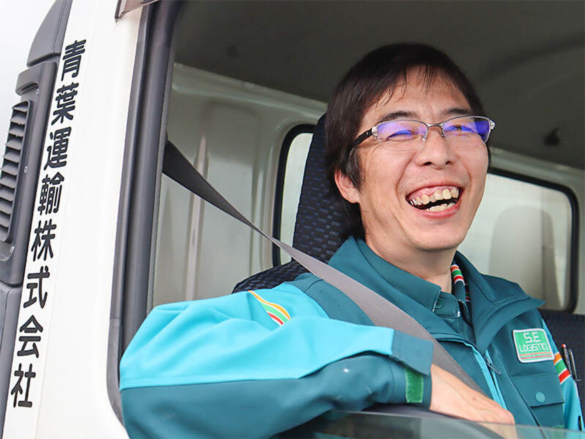 2tトラックドライバー／入社祝金50万円×賞与4回★安定企業の4枚目の画像