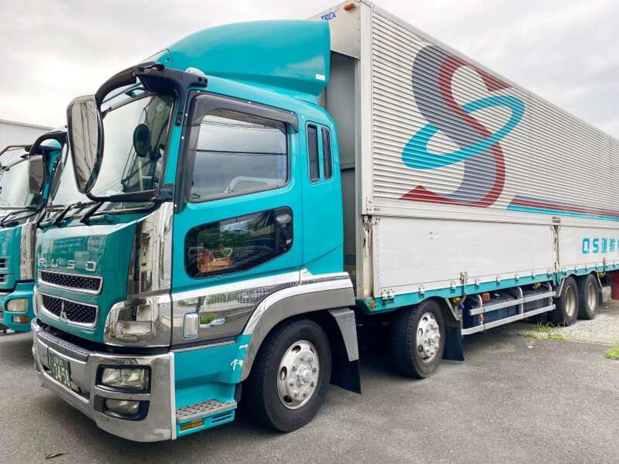 未経験でも入社2か月で43万円！毎日帰れる大型（地場～中距離）-1番目の画像