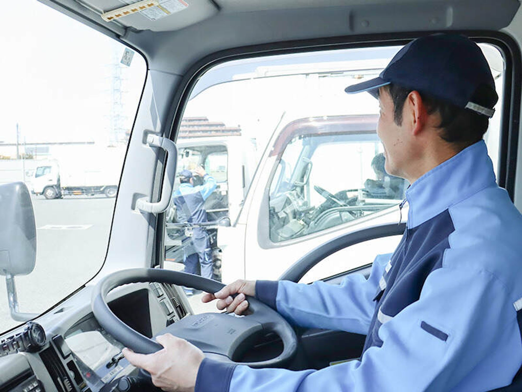 【3tトラック】中型免許でOK｜刈谷市拠点｜週休2～3日選択可-1番目の画像