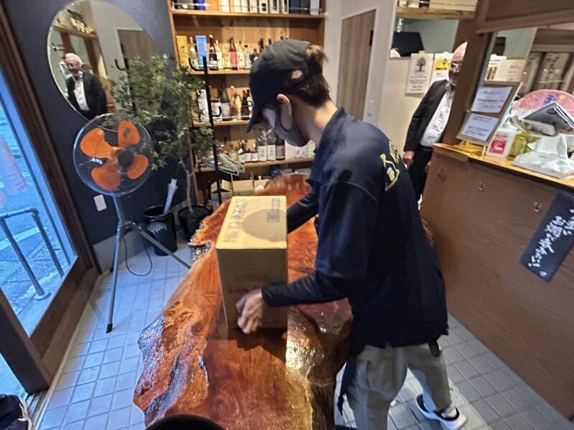 安定収入で家族や恋人に安心を届けましょう/お酒のルート配送-2番目の画像