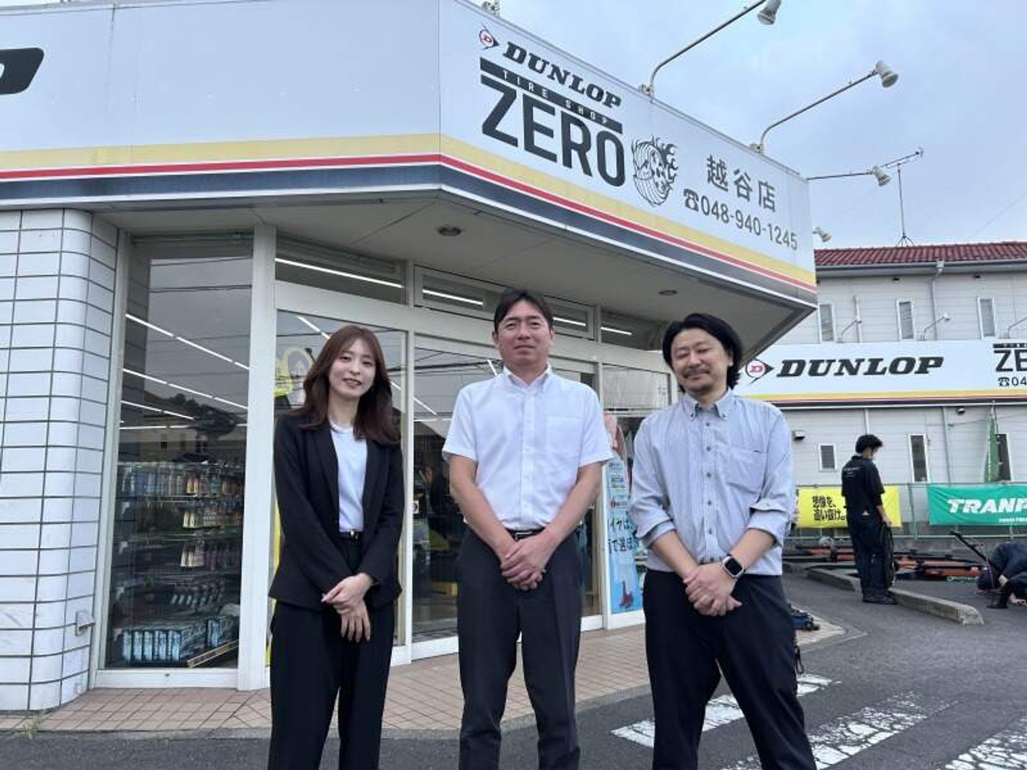 【"車が好き"を仕事に】月8休×30万円～タイヤ交換STAFF◎未経験-1番目の画像