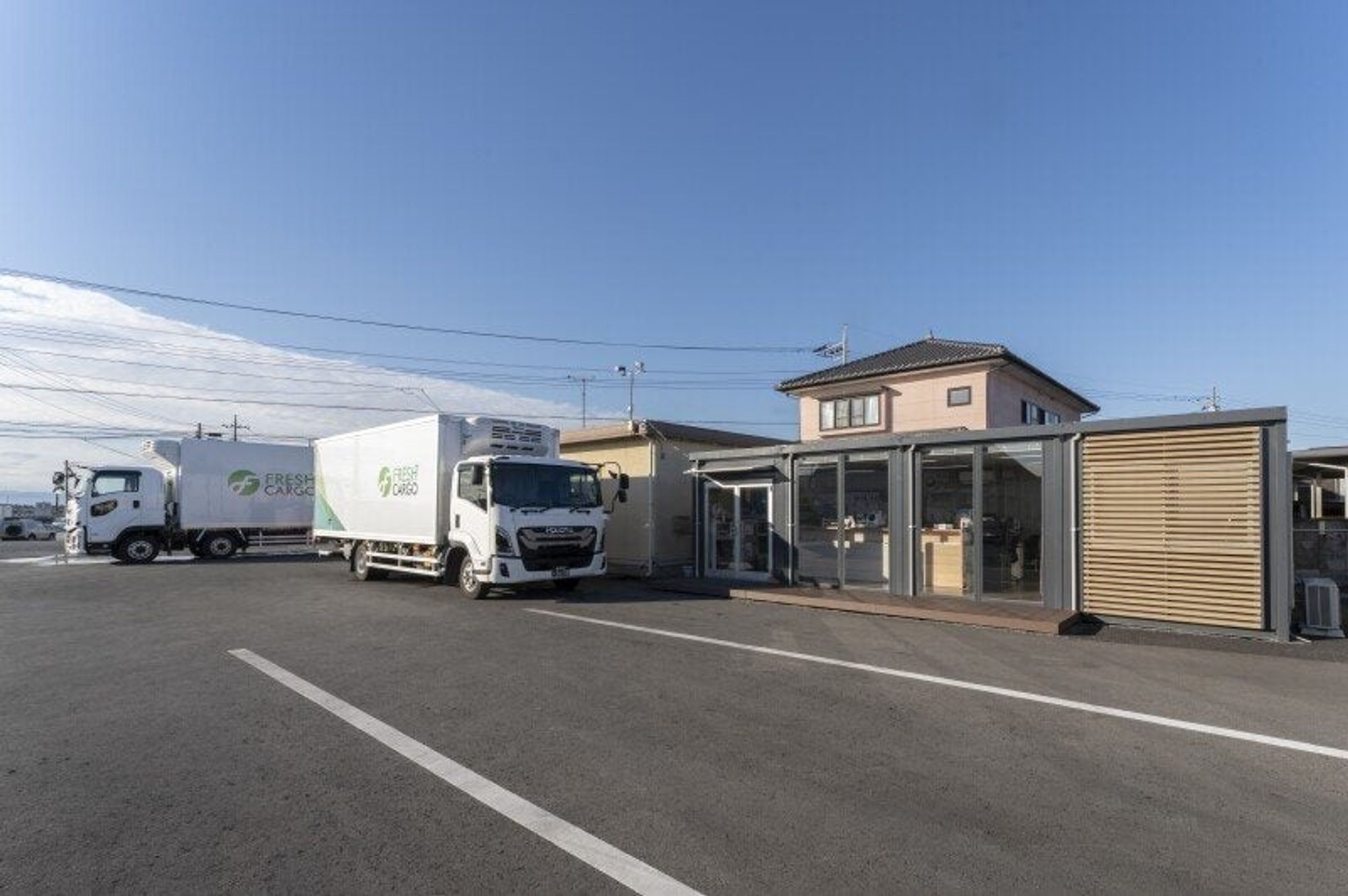 【未経験/無資格ok】月給40万~/カゴ台車で負担少◎8tドライバー-1番目の画像