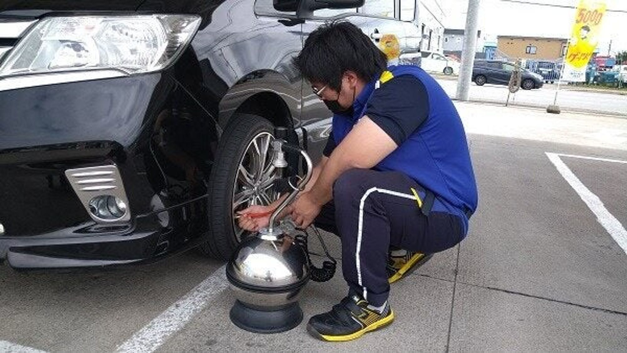 ＜賞与4ヶ月分＞充実の手当あり！未経験OK！店舗運営スタッフ-1番目の画像