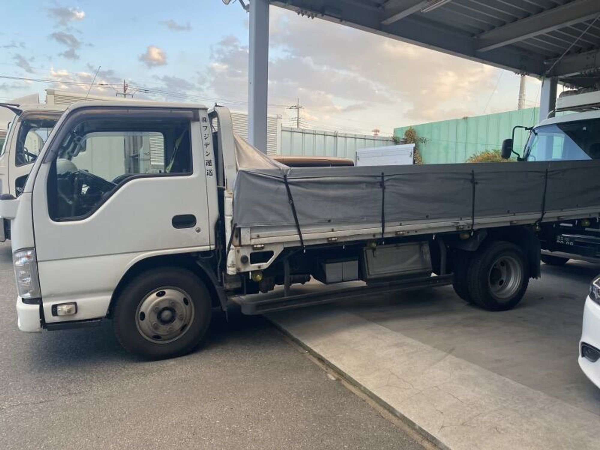 【4tドライバー】年休120日*面接確約◎昇給あり/資格支援有-2番目の画像