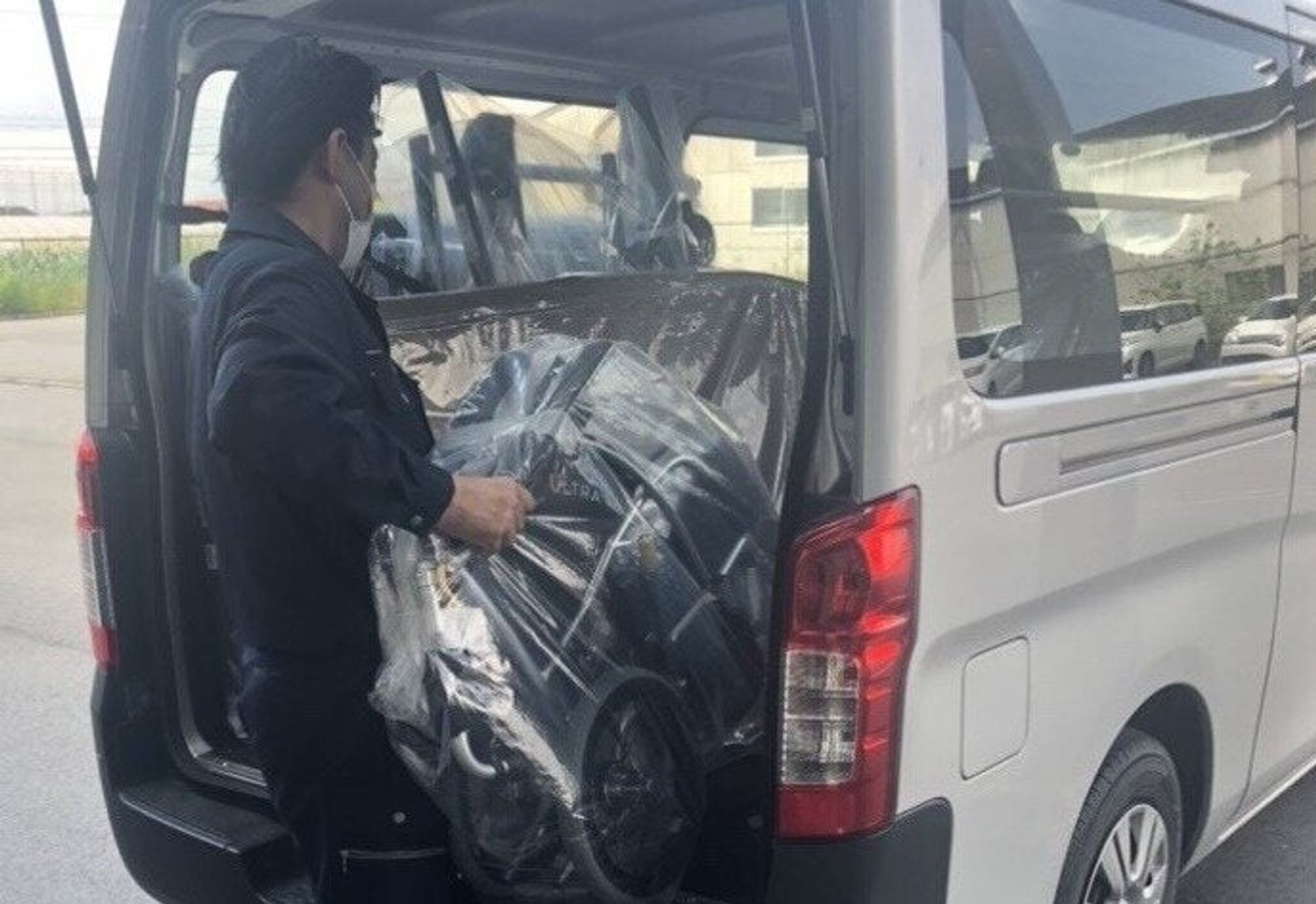 未経験OK◎年休122日！福祉用具をお届け！AT限定免許OK！-0番目の画像