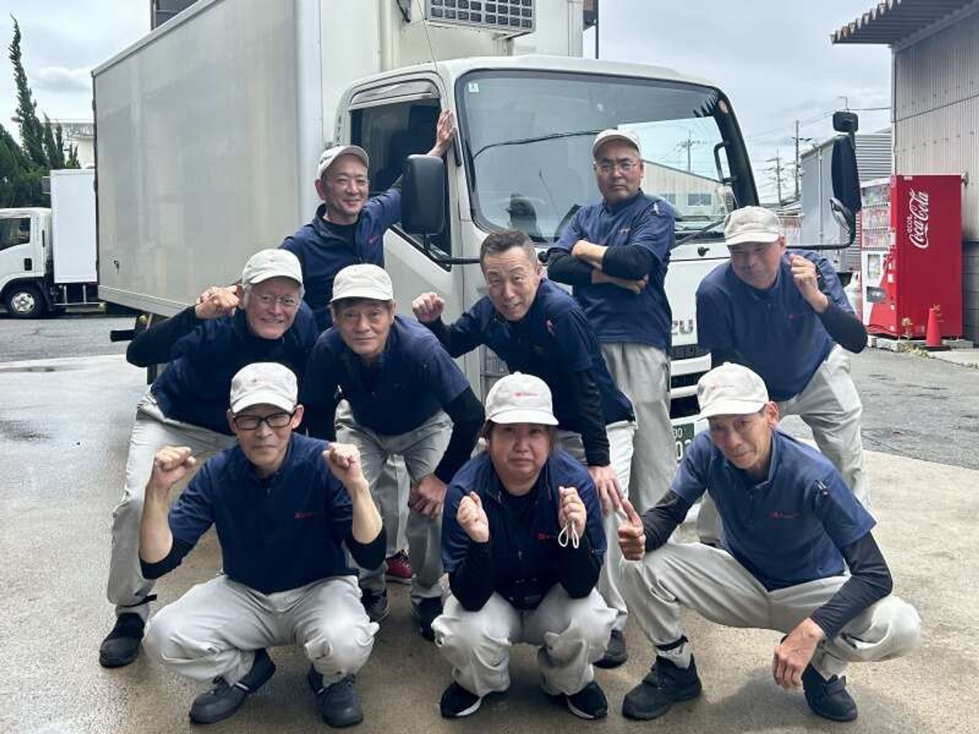 休日自由に選べる!有名パン×深夜配送*無理ない運転*賞与年2回-0番目の画像