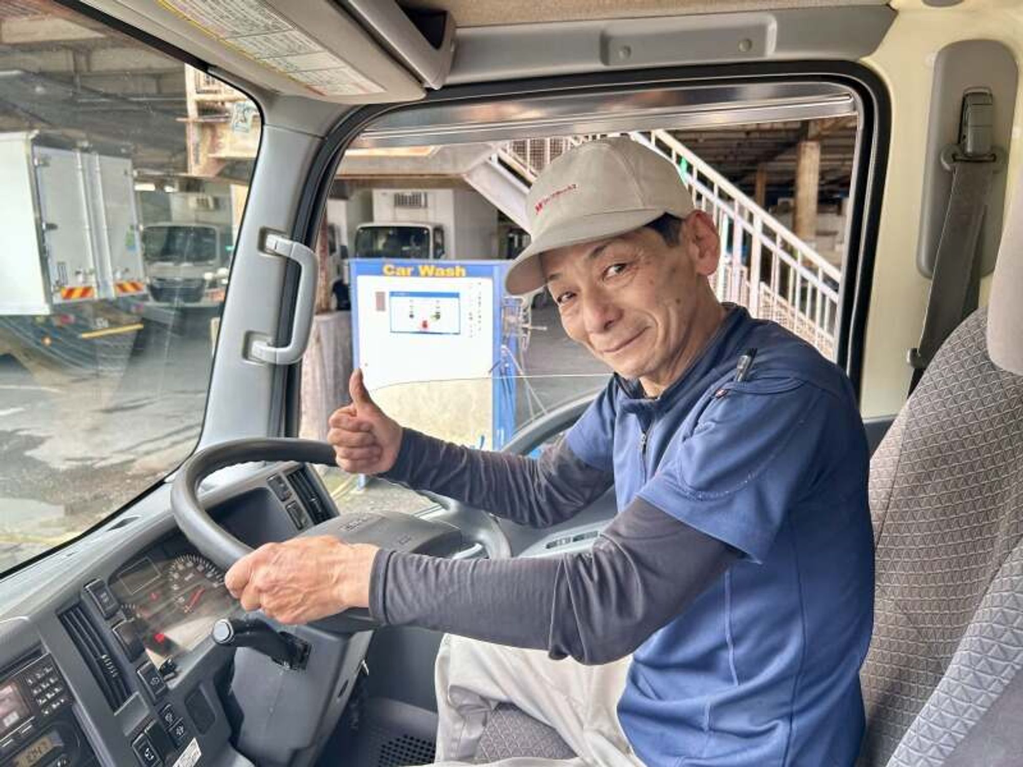 休日自由に選べる!有名パン×深夜配送*無理ない運転*賞与年2回-1番目の画像