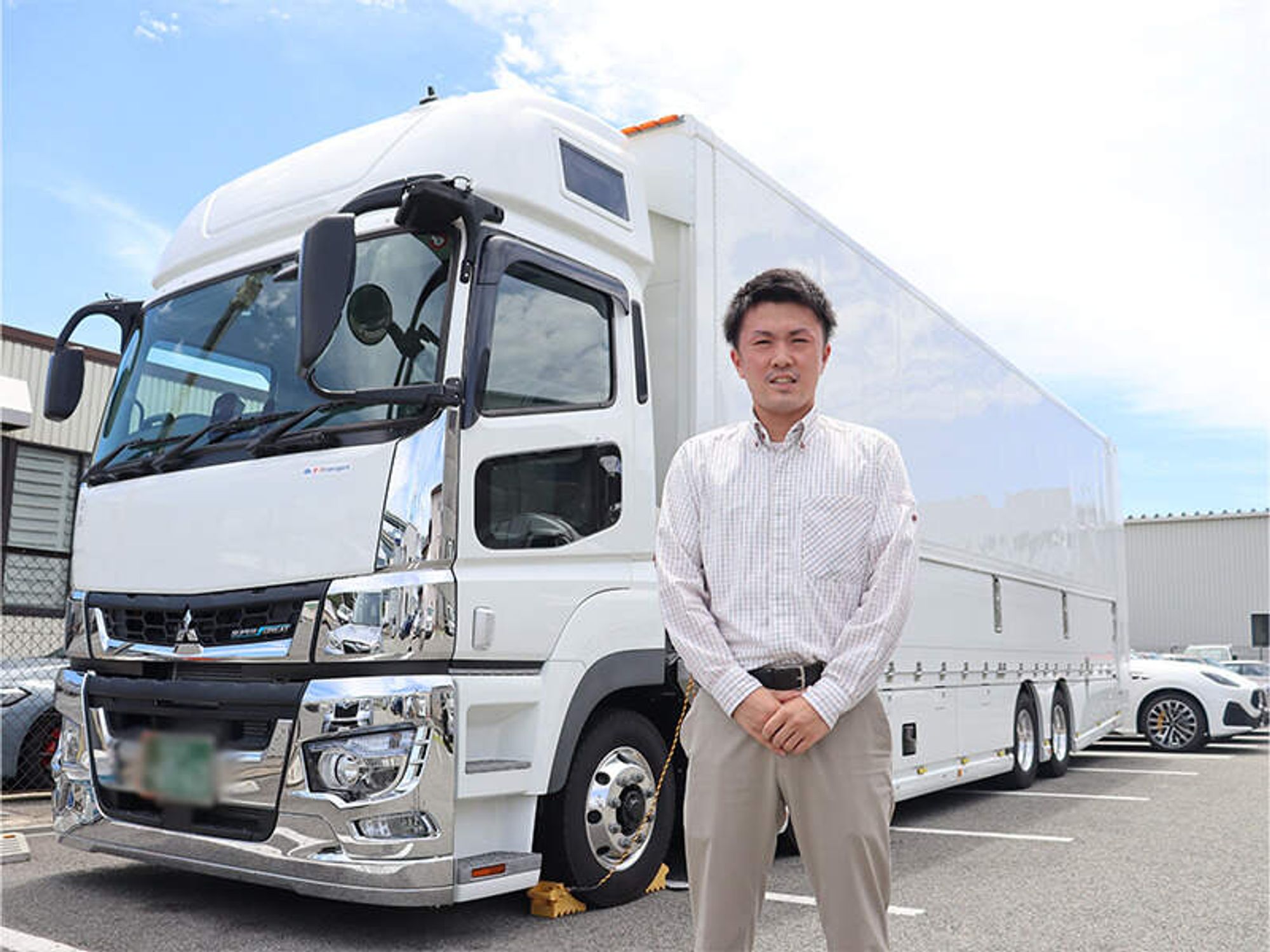 【全額会社負担で免許取得可能】高級車輸送ドライバー/未経験OK-1番目の画像