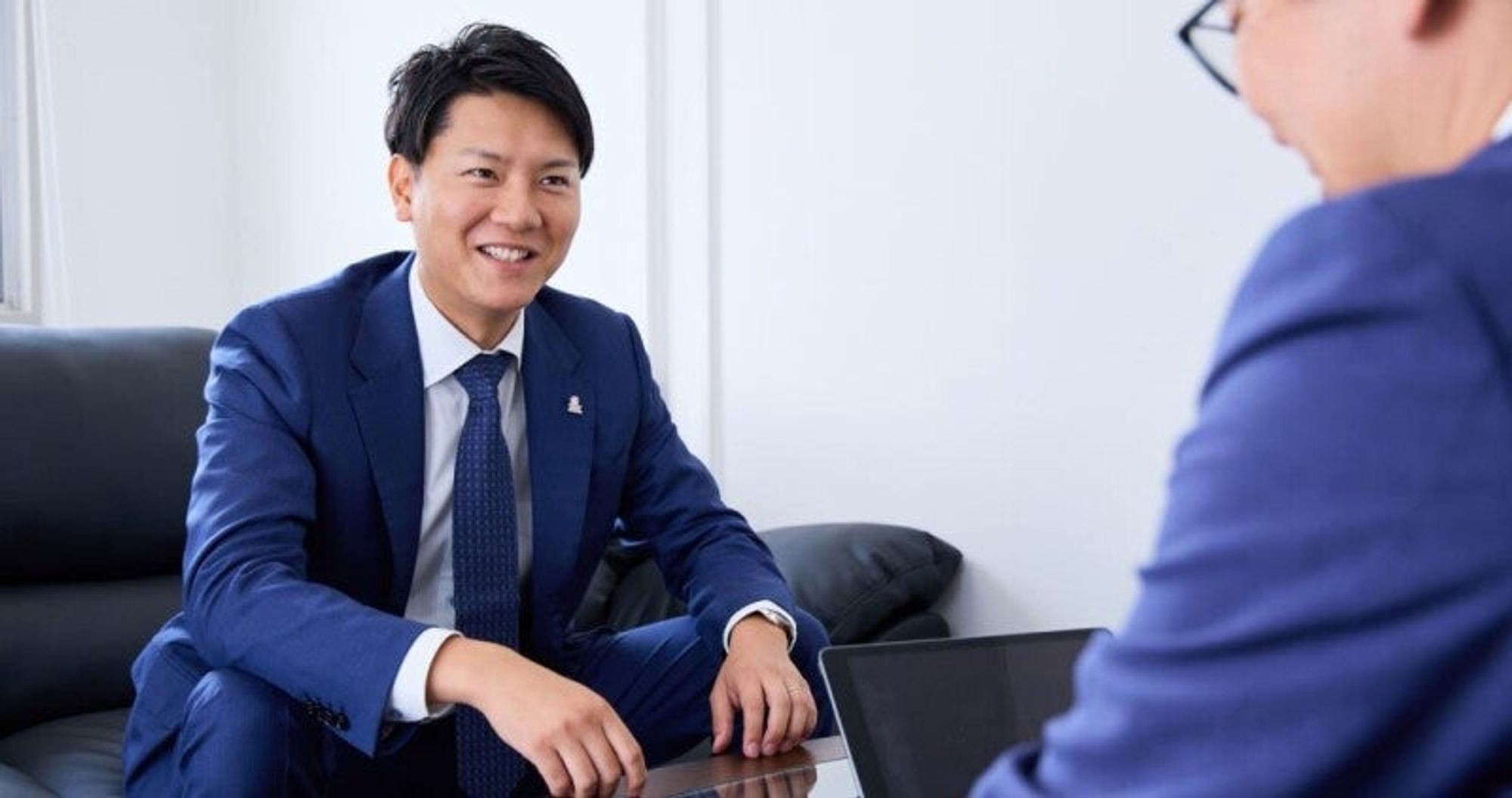 【新設倉庫×フォークリフト】未経験＆免許なしOK/年間休日115日-1番目の画像