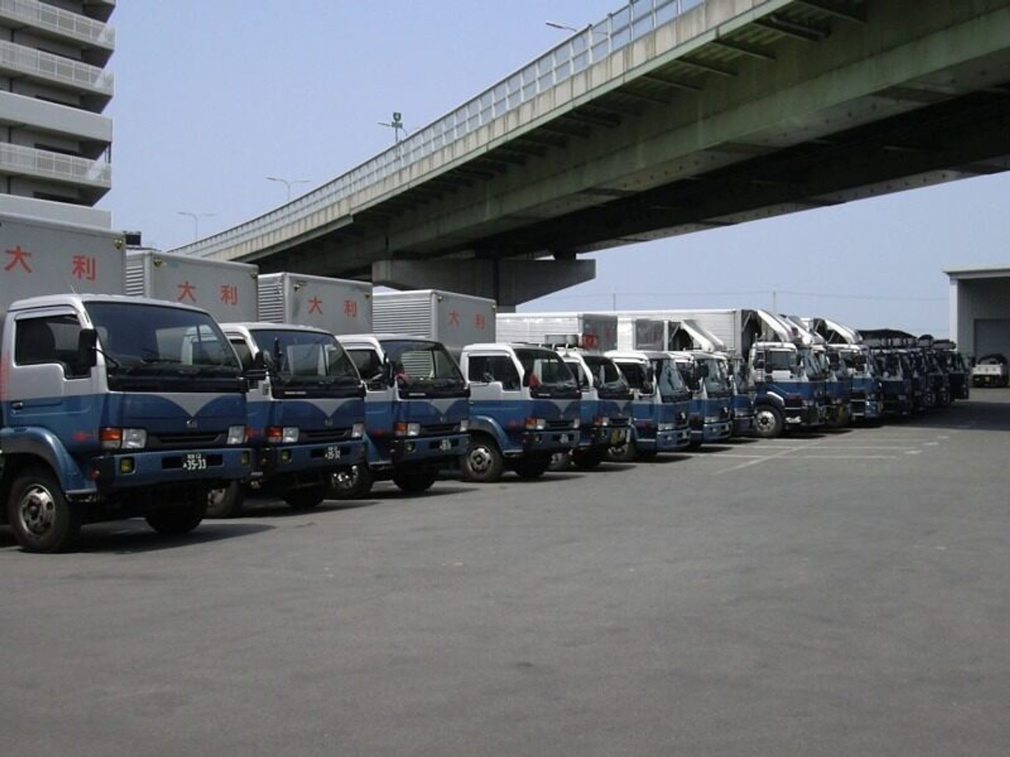 【大型JPドライバー】週休2日制｜賞与年2回｜免許取得支援あり-1番目の画像