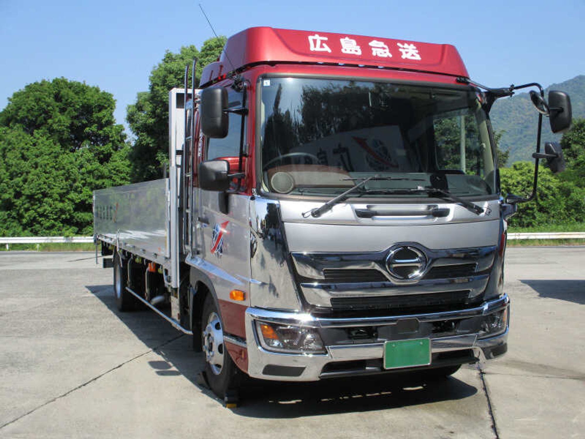 手積みほぼなし/平均月額32万円!安定高収入【平ボディ】-0番目の画像