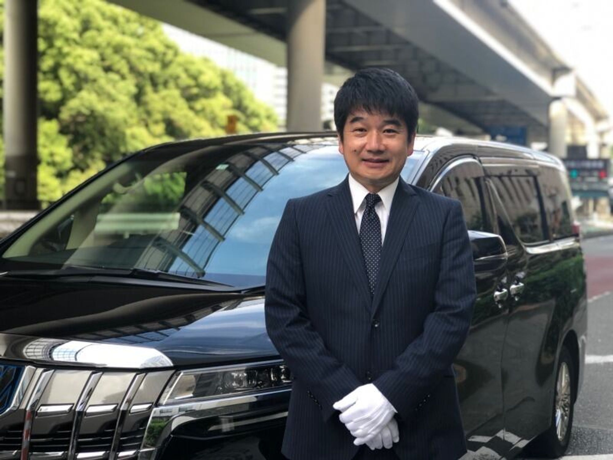 重役に選ばれる接遇のプロへ!/普通免許OK/役員送迎-1番目の画像
